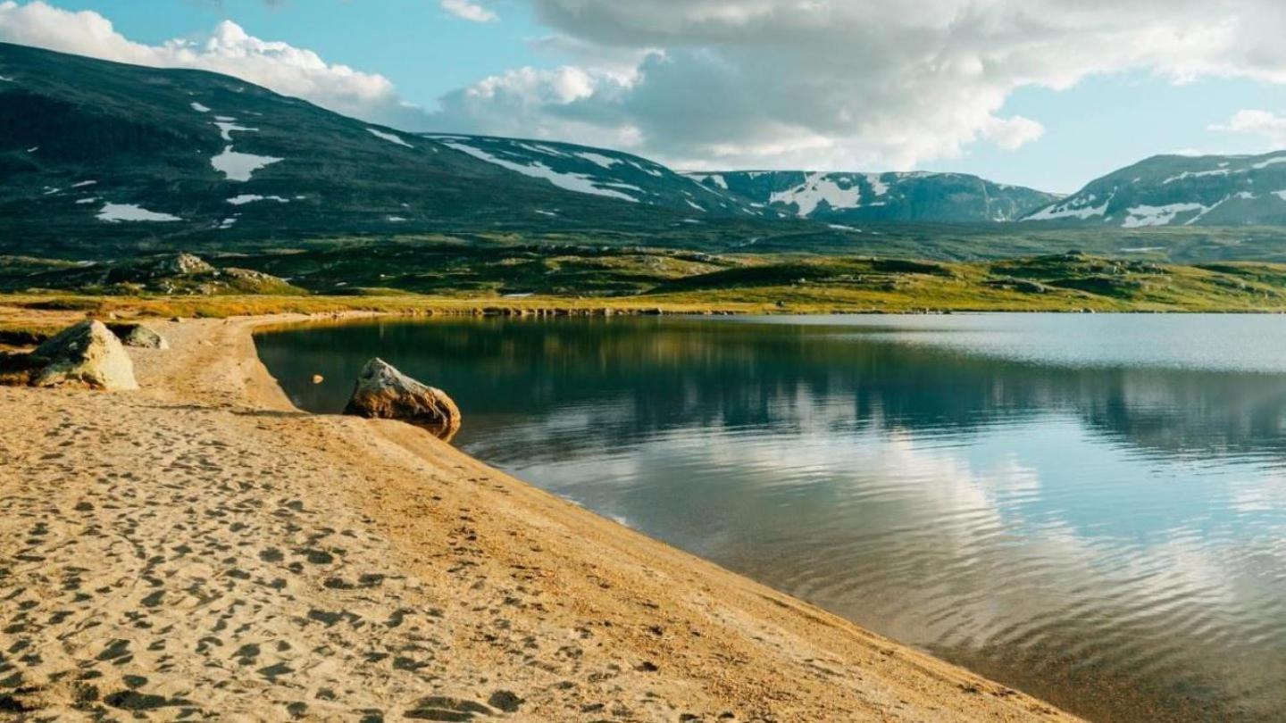 Koselig Hytte Med Usjenert Og Solrik Beliggenhet Geilo Exteriör bild